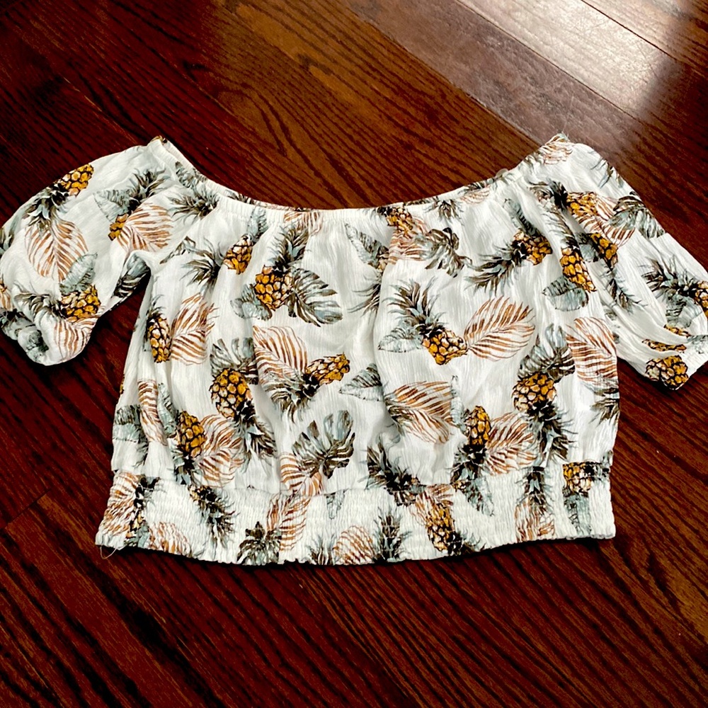 Pineapple Top